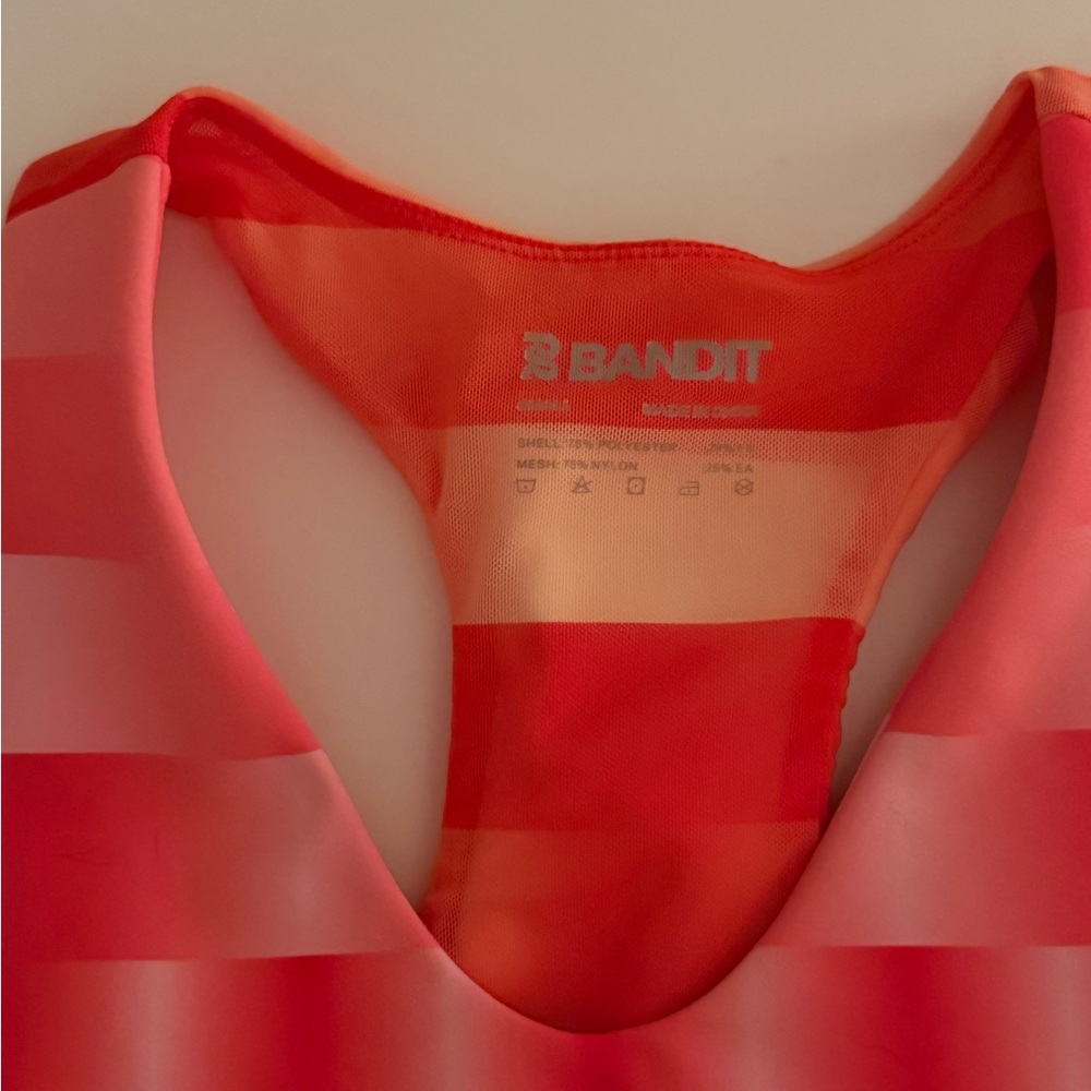 Bandit Red Gradient Racerback Crop Tank - Picture 3 of 11